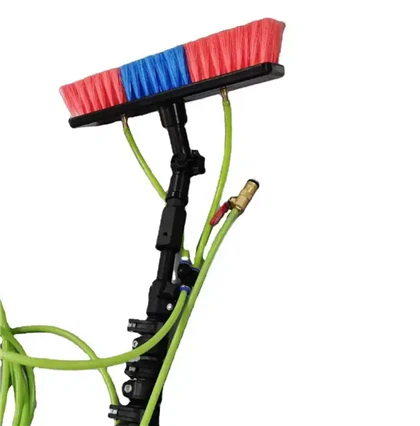 Poste y cepillo de extensión para limpieza de ventanas